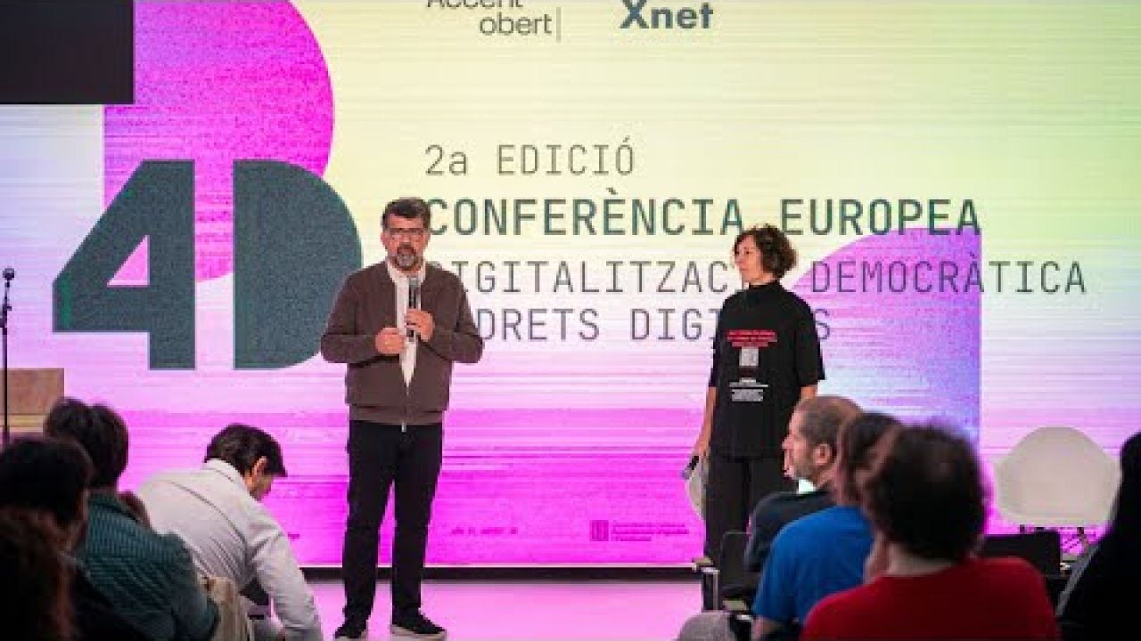 Genís Roca (Accent Obert) i Simona Levi (Xnet) presenten la Conferència Europea 4D
