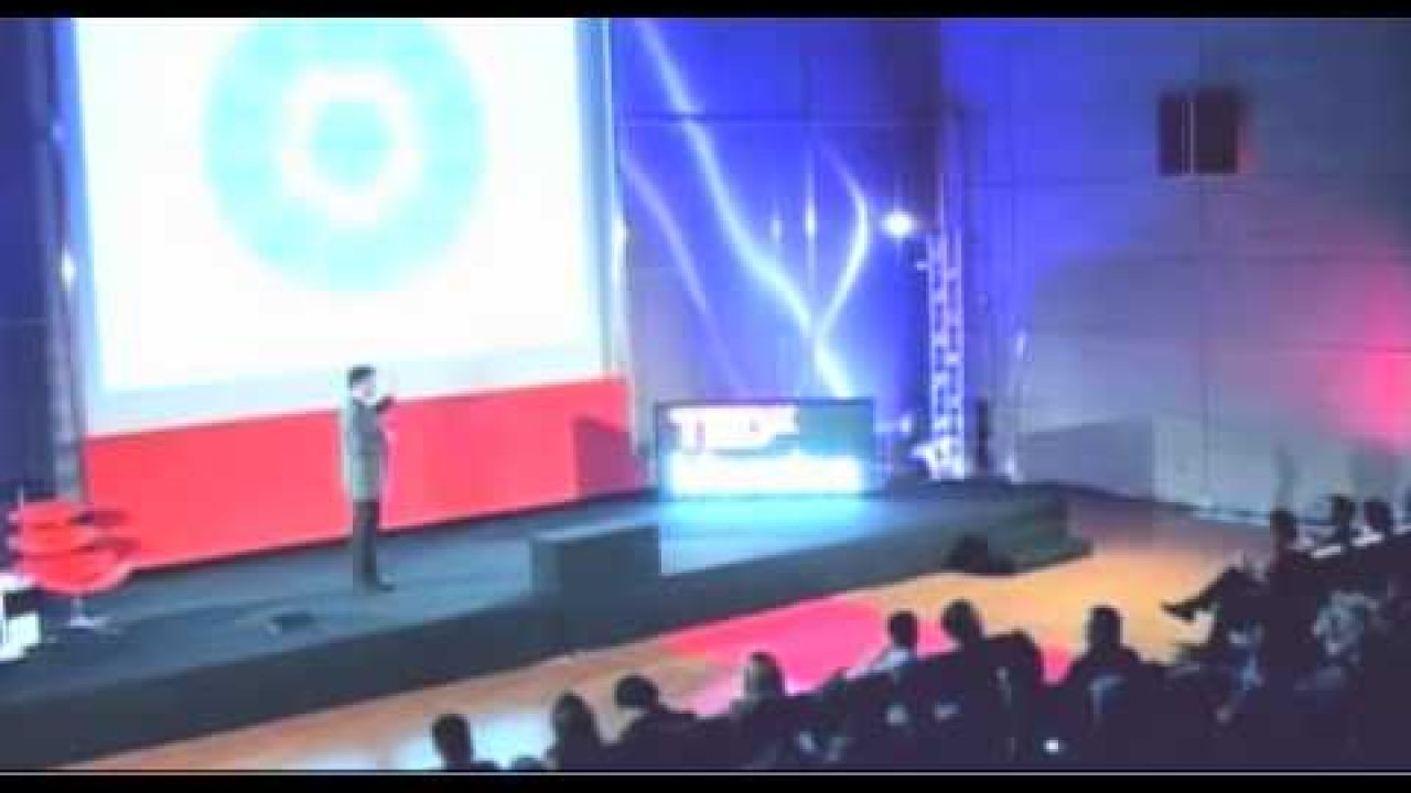 TEDxMoncloa - Genis Roca - Management digital en tiempos de redes