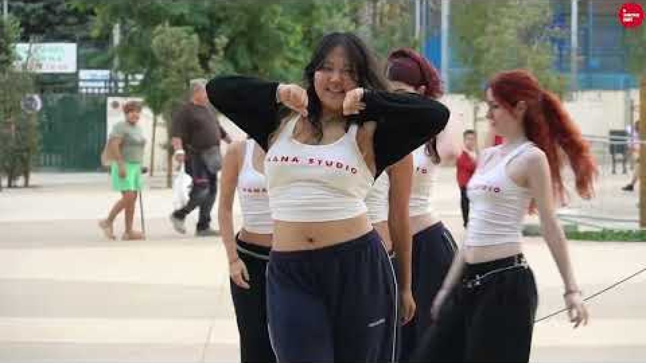 Recuperar la comunitat a internet